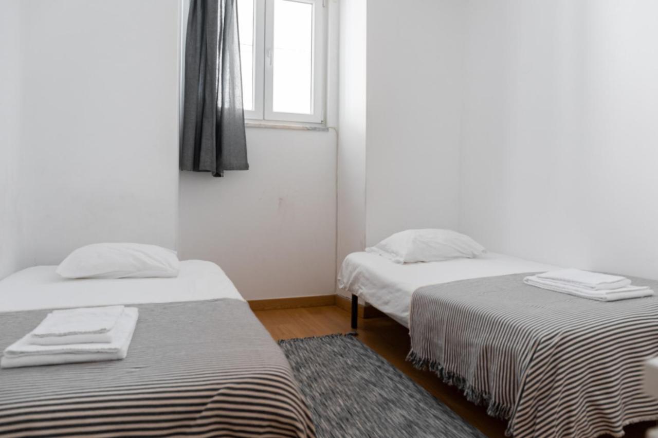 Entrecampos - Two Bedroom Apartment With Terrace Lisboa Exteriör bild