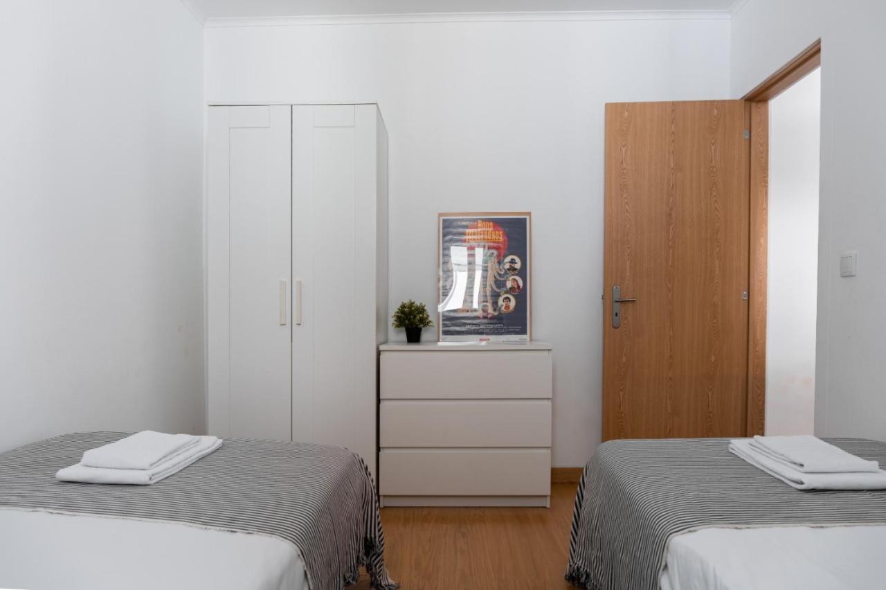 Entrecampos - Two Bedroom Apartment With Terrace Lisboa Exteriör bild